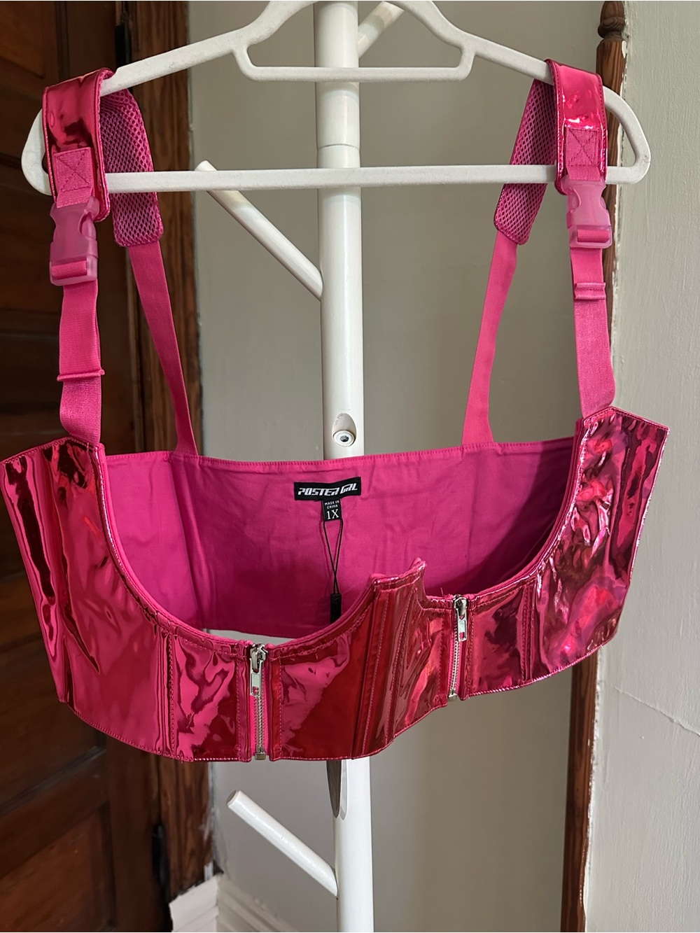 NWT POSTER GIRL Metallic Hot Pink Corset  with Front Zippers